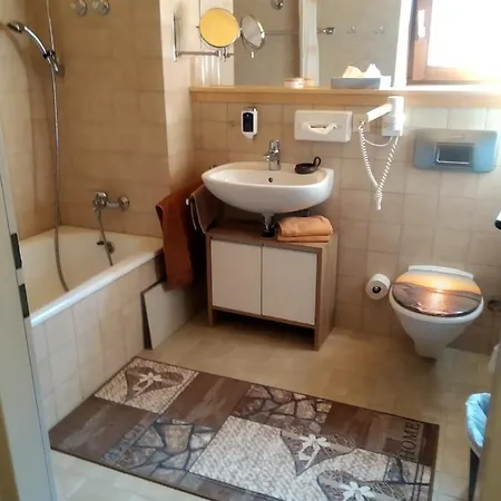 Schoene Galerie Wohnung Lägenhet *